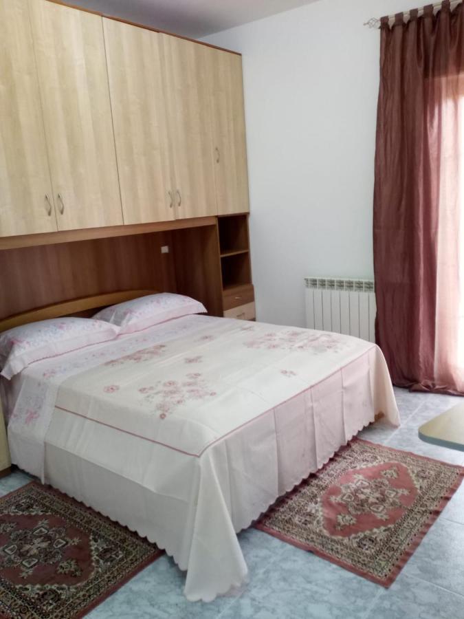 Bed and Breakfast Rosy House Scalea Exterior foto
